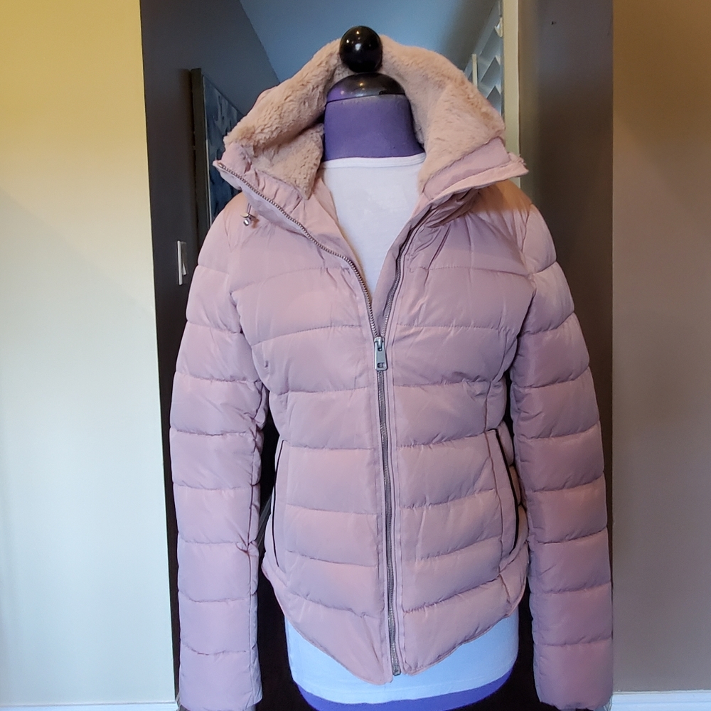 Zara light pink ski jacket. Size sm.